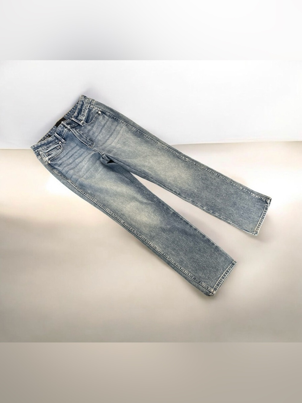 White House Black Market High Rise Sculpt  Straight-Leg Jeans - Newell Antique